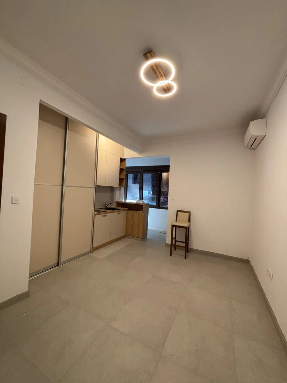 Poslovni-prostor-70-m²-u-Centru-Podgorica-3 Izdavanje: Poslovni prostor 70 m² – Centar, Podgorica — fotografija 4
