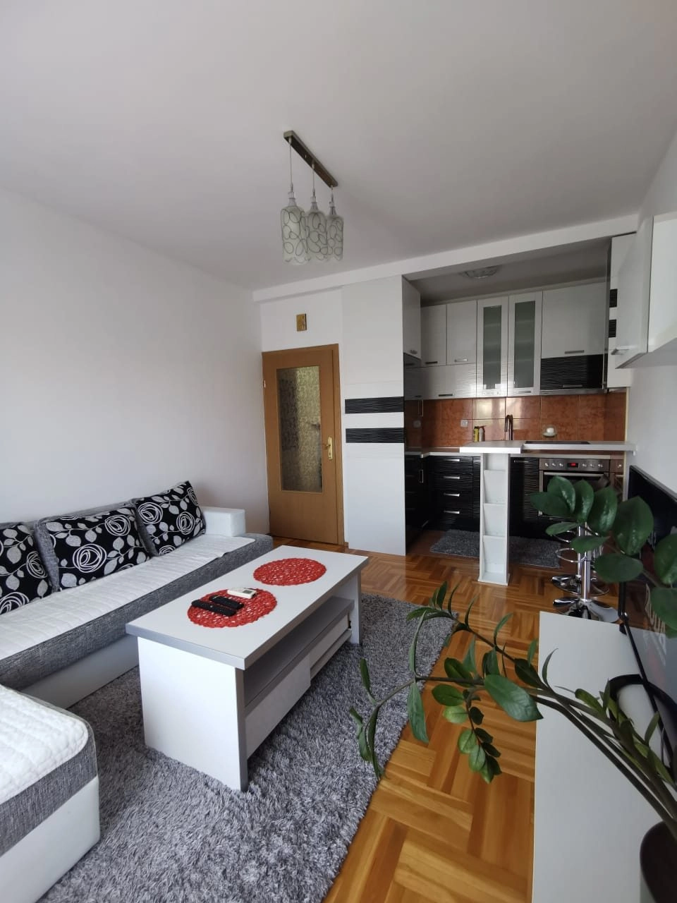 Jednosoban-stan-43-m²-u-Zabjelu-Podgorica-9 Jednosoban stan na prvom spratu, Zabjelo, Podgorica — fotografija 10