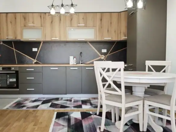 Izdavanje: Dvosoban stan 68 m² – Stara Varoš, Podgorica — fotografija 4
