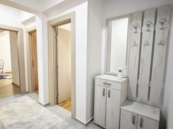 Izdavanje: Dvosoban stan 68 m² – Stara Varoš, Podgorica — fotografija 7