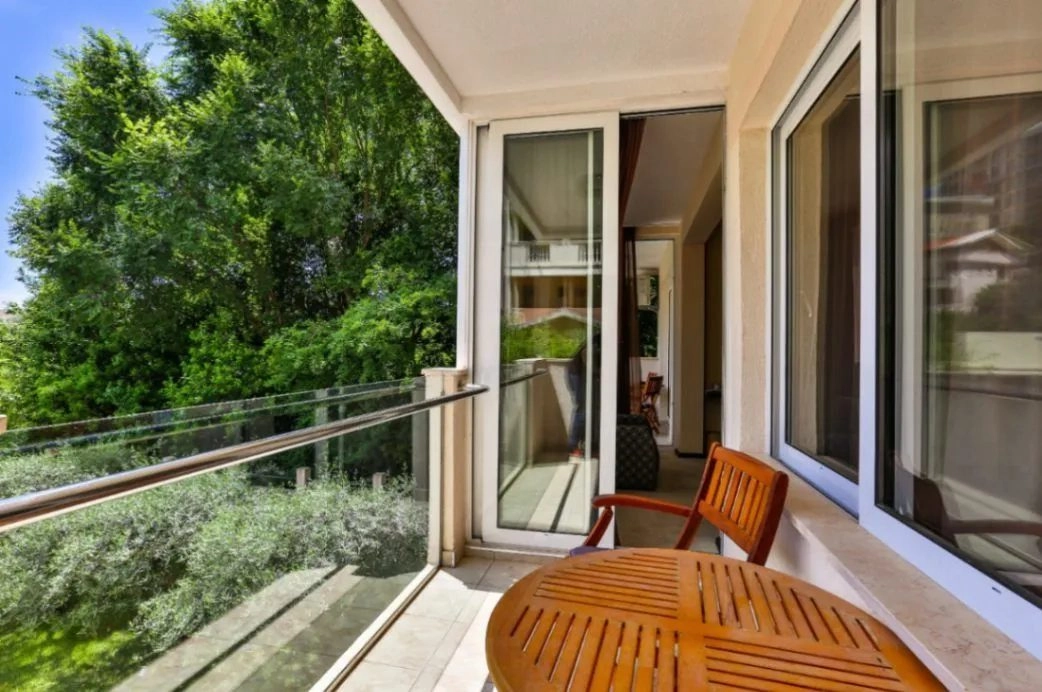 Garni-hotel-sa-4-zvjezdice-u-Becicima-Budva-5 Hotel 950 m² – Bečići, Budva — fotografija 6