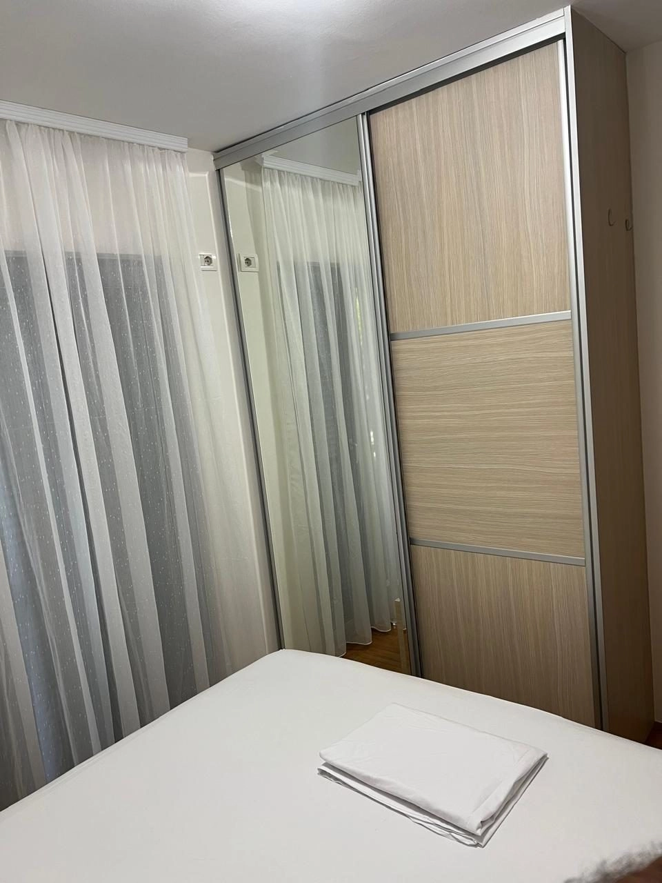 Namjesten-dvosoban-stan-u-City-kvartu-Podgorica-3 Namješten dvosoban stan u City kvartu, Podgorica — fotografija 4