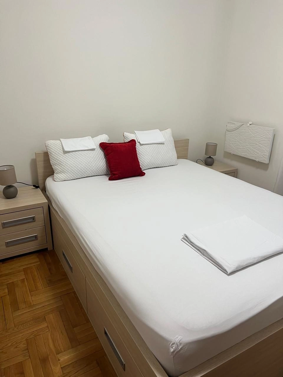 Namjesten-dvosoban-stan-u-City-kvartu-Podgorica-5 Namješten dvosoban stan u City kvartu, Podgorica — fotografija 6