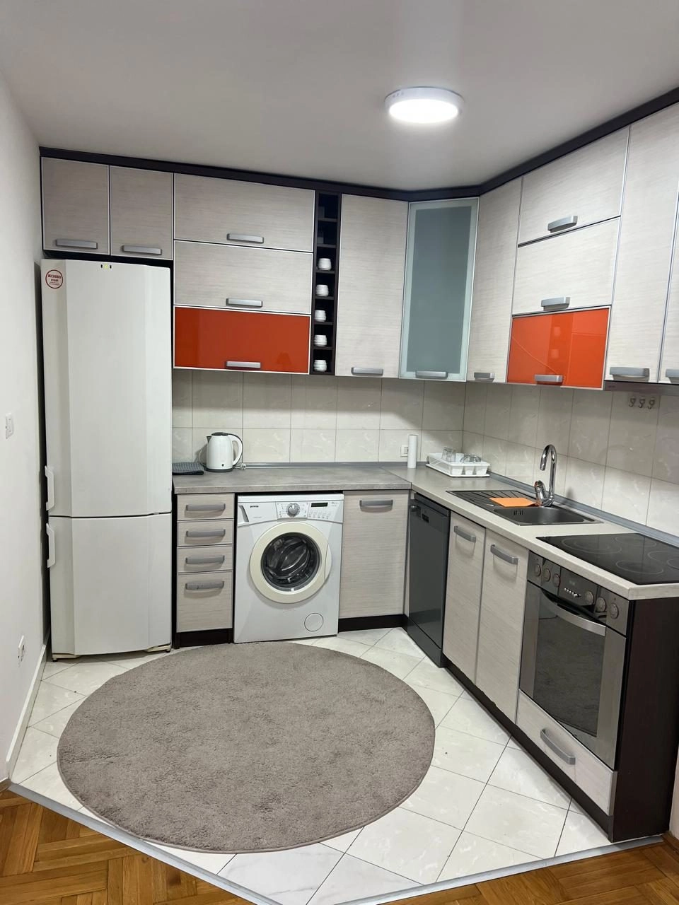 Namjesten-dvosoban-stan-u-City-kvartu-Podgorica-6 Namješten dvosoban stan u City kvartu, Podgorica — fotografija 7