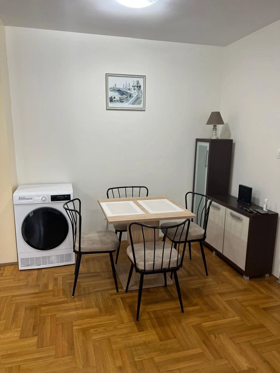 Namjesten-dvosoban-stan-u-City-kvartu-Podgorica-11 Namješten dvosoban stan u City kvartu, Podgorica — fotografija 12