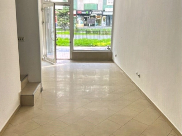 Poslovni prostor 80 m² – Stari aerodrom, Podgorica — fotografija 4