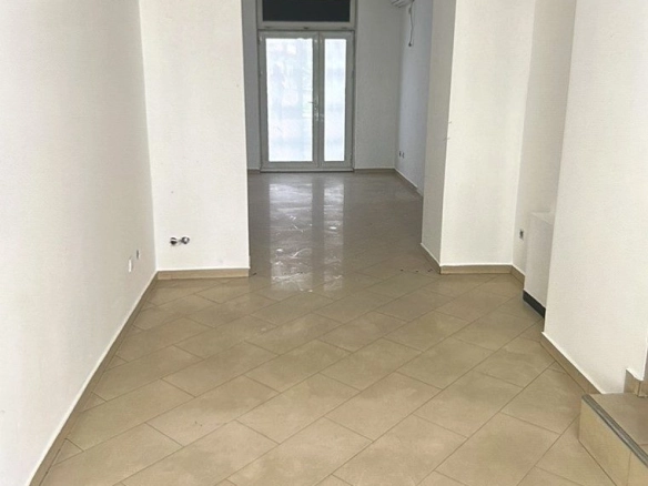 Poslovni prostor 80 m² – Stari aerodrom, Podgorica — fotografija 6