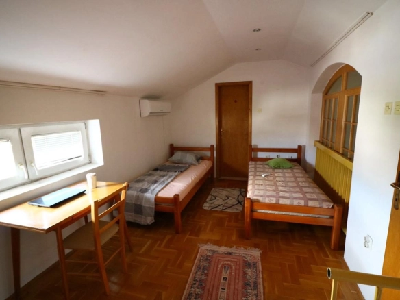 Dvosoban stan 92 m² – Stari aerodrom, Podgorica — fotografija 3