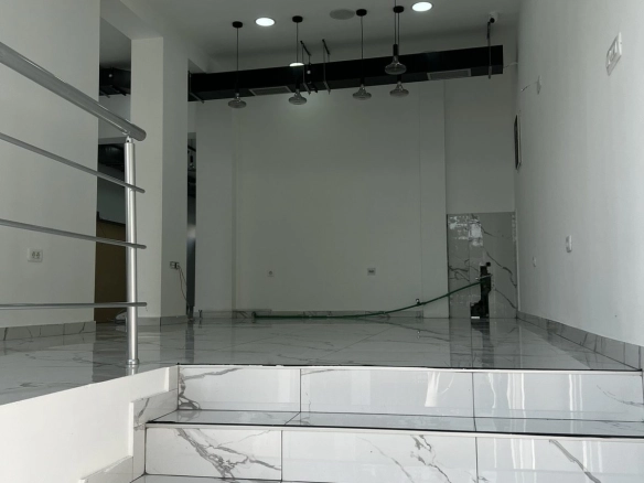 Poslovni prostor 96 m² – Stari aerodrom, Podgorica — fotografija 2