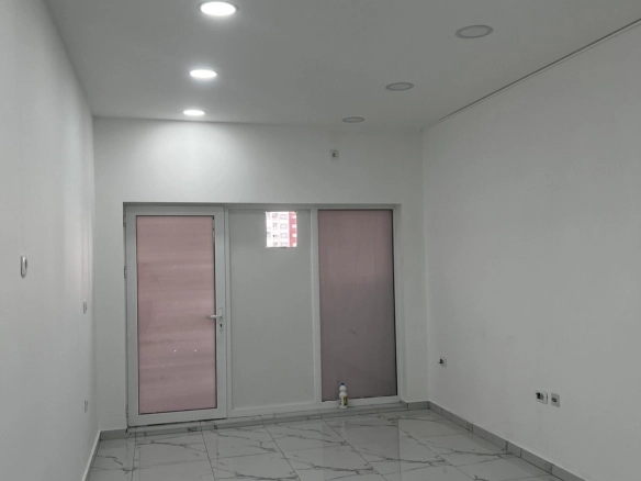 Poslovni prostor 96 m² – Stari aerodrom, Podgorica — fotografija 6
