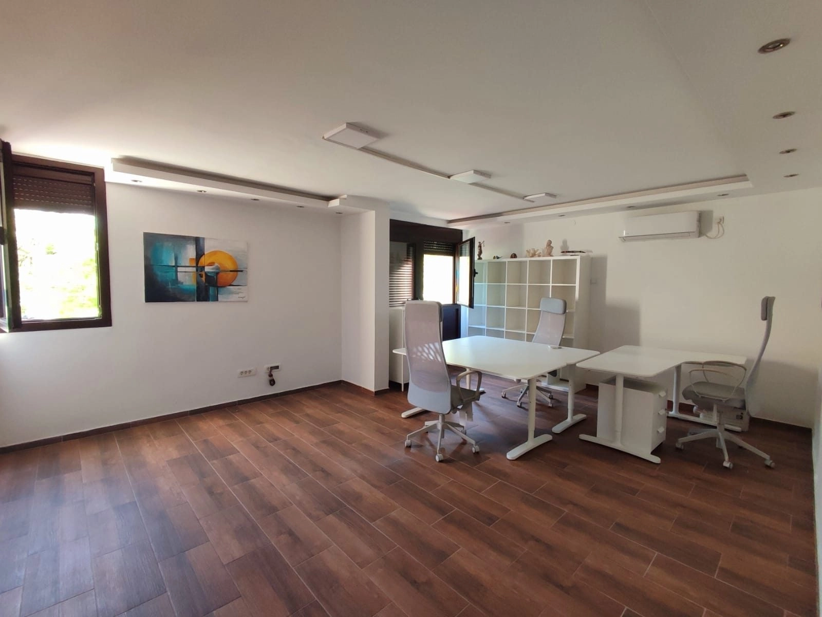 Poslovni-prostor-80-m²-u-Bloku-5-Podgorica-1 Izdavanje: Poslovni prostor 80 m² – Blok 5, Podgorica — fotografija 2