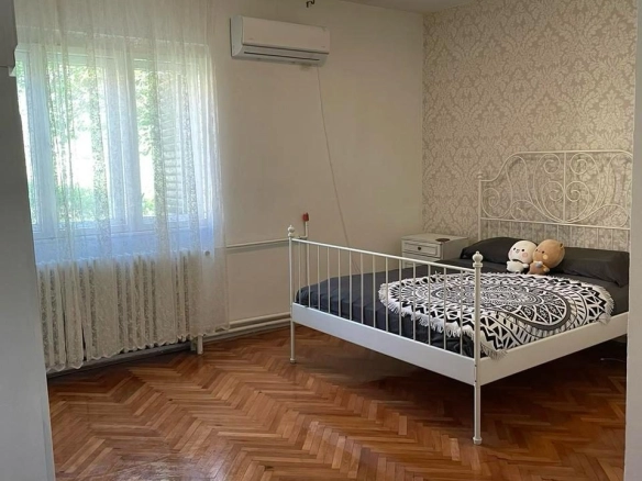 Kuća – Cetinje — fotografija 11