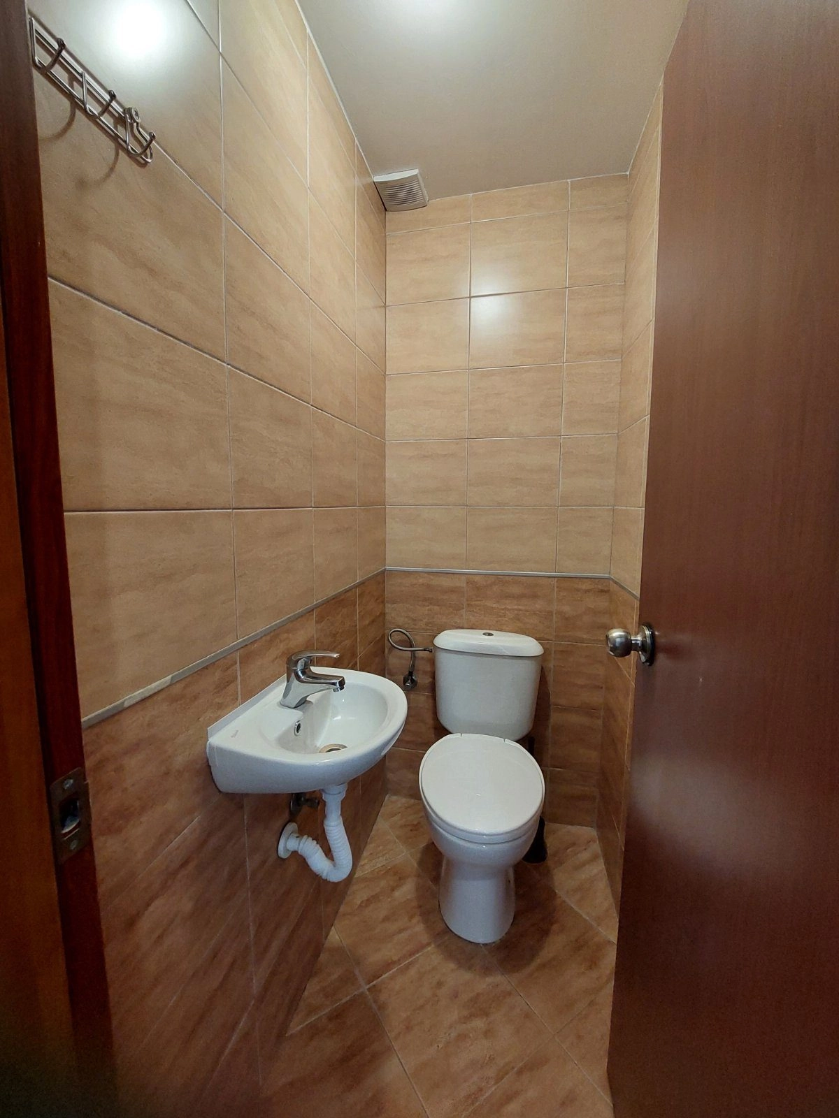Dvosoban-stan-u-Bloku-9-Podgorica-10 Izdavanje: Dvosoban stan 62 m² – Blok 9, Podgorica — fotografija 11