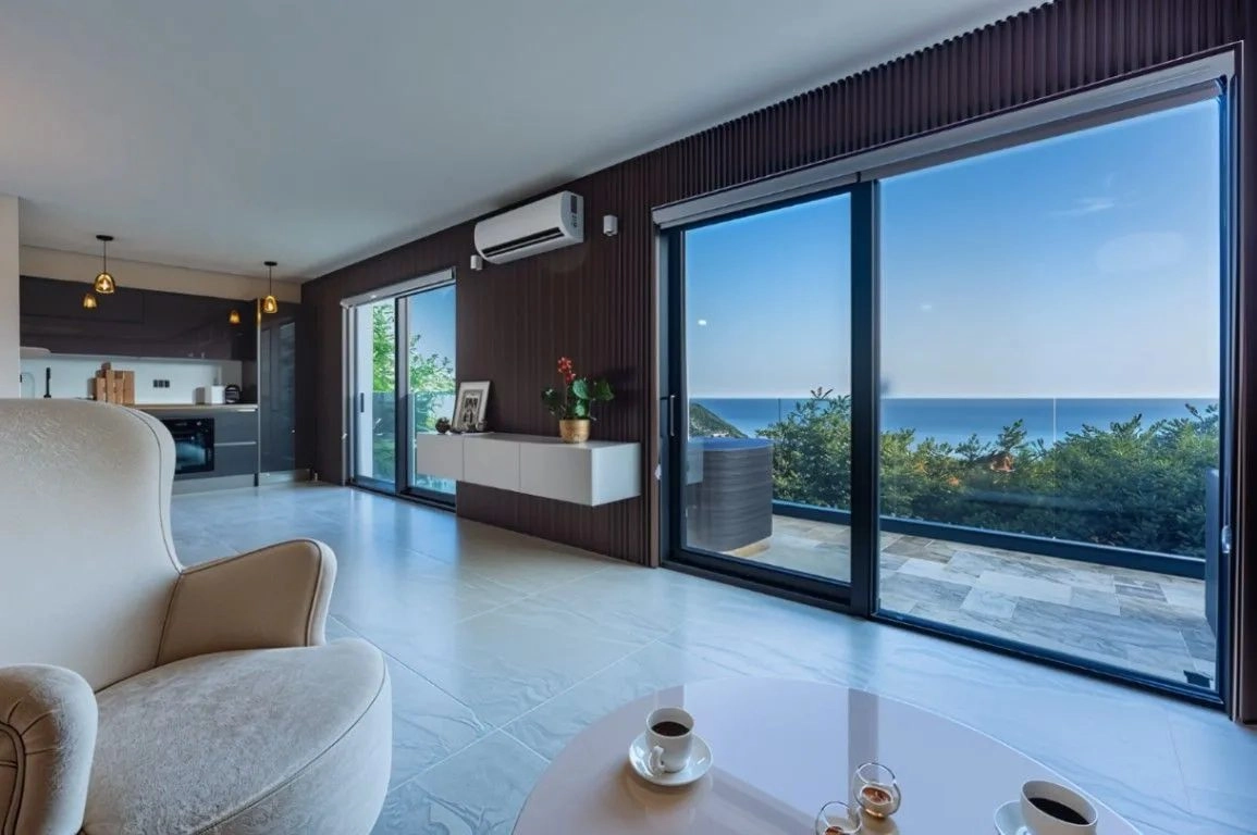 Kuca-sa-bazenom-u-Markovicima-Budva-5 Kuća 293 m² – Markovići, Budva — fotografija 6