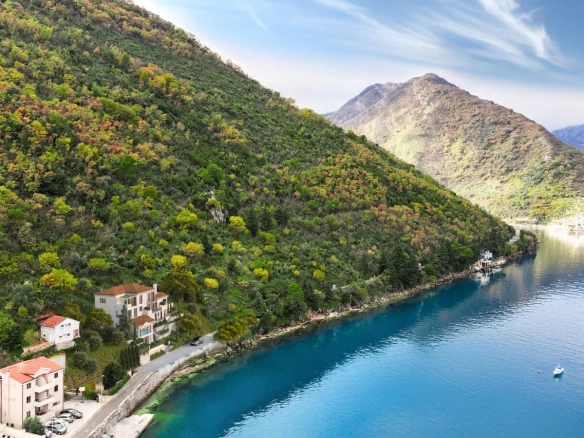 Kuća 400 m² – Stoliv, Kotor — fotografija 15