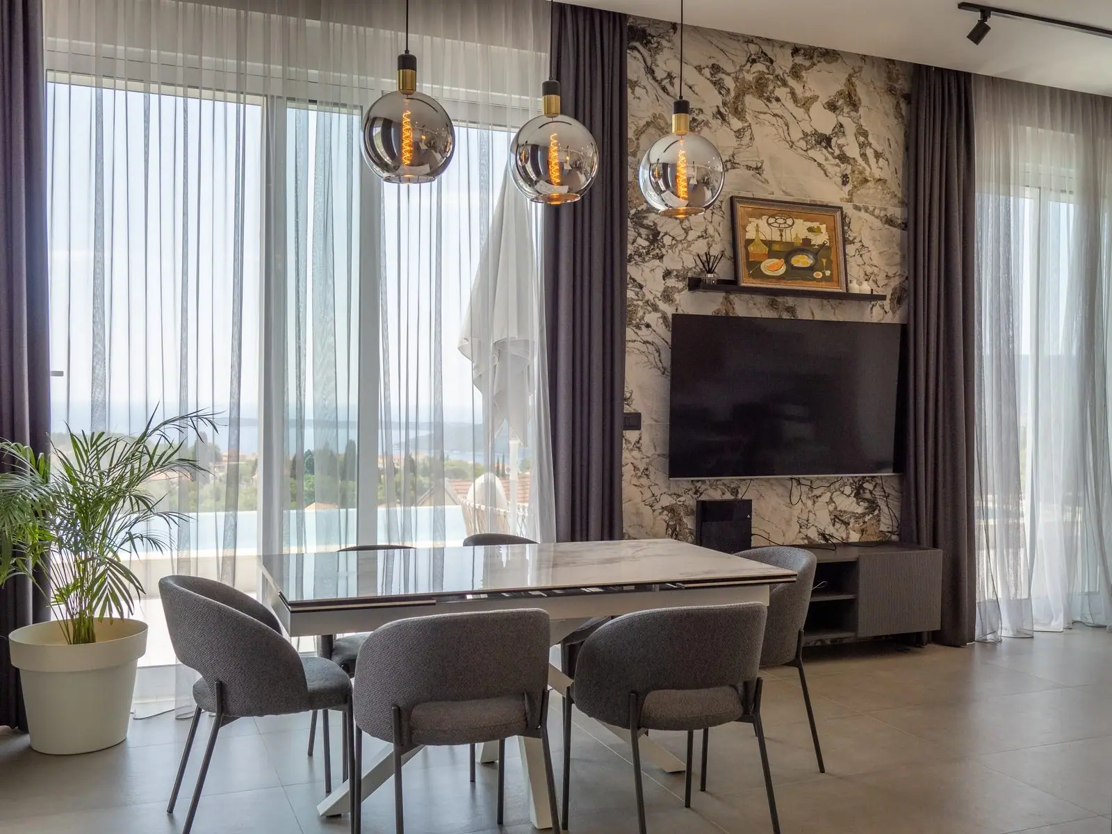 Kuca-sa-bazenom-u-naselju-Podi-Herceg-Novi-5 Kuća 320 m² – Podi, Herceg Novi — fotografija 6