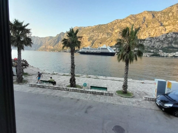 Kuća 340 m² – Muo, Kotor — fotografija 12