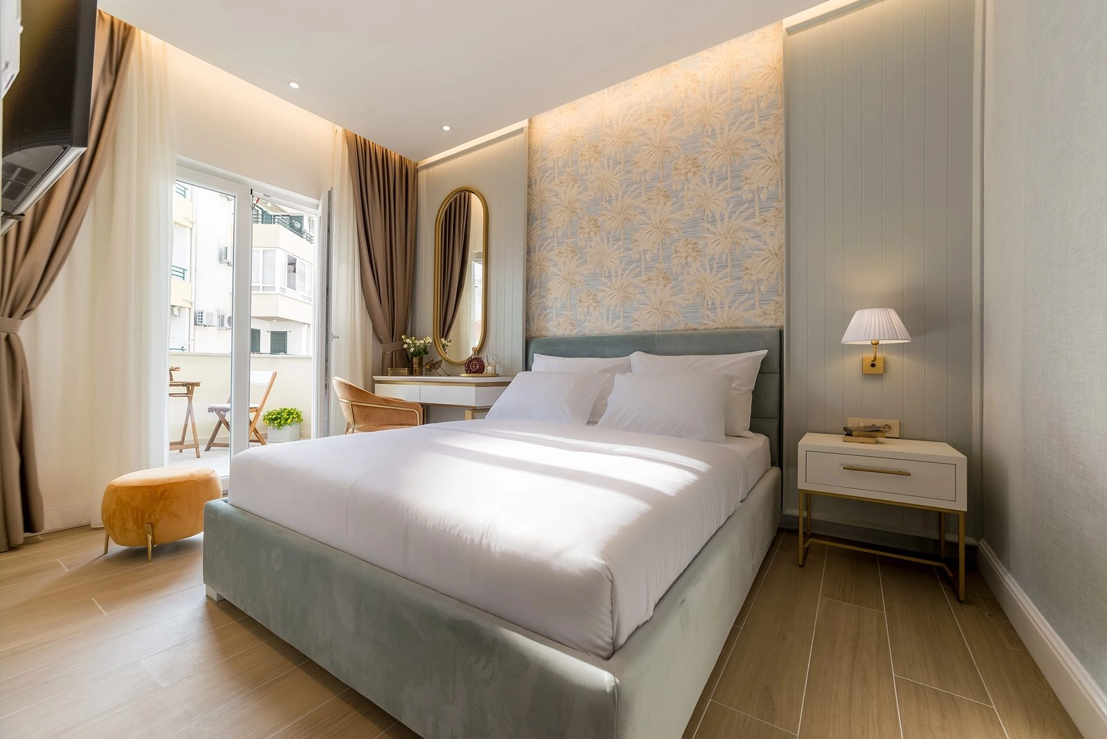 Hotel-sa-4-zvjezdice-u-centru-Budve-8 Hotel 317 m² – Centar, Budva — fotografija 9