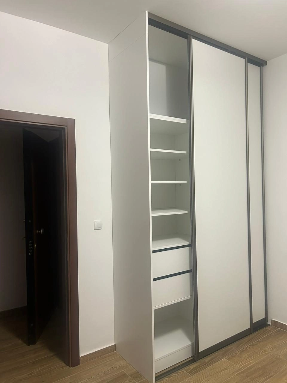 Dvosoban stan 68 m² – Centar, Podgorica — fotografija 12