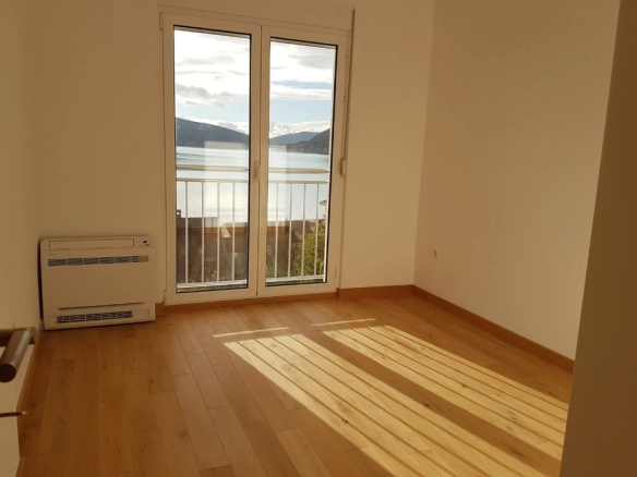 Dvosoban stan 66 m² – Gorica, Tivat — fotografija 3