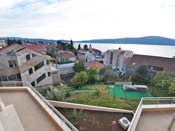 Dvosoban stan 66 m² – Gorica, Tivat — fotografija 15