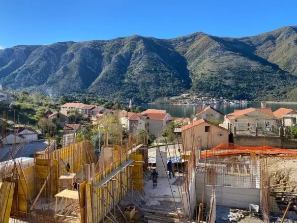 Dvosoban stan 119 m² – Dobrota, Kotor — fotografija 4