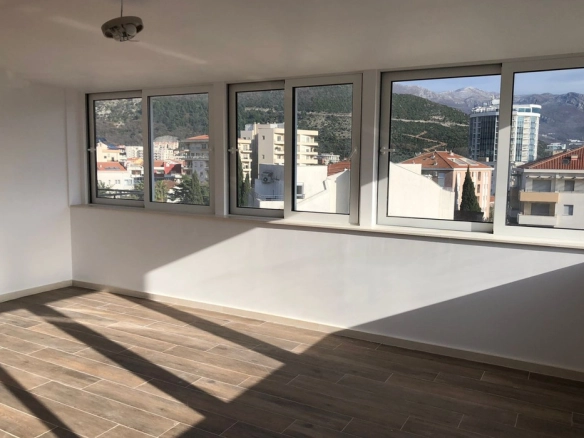 Dvosoban stan 87 m² – Babin Do, Budva — fotografija 3
