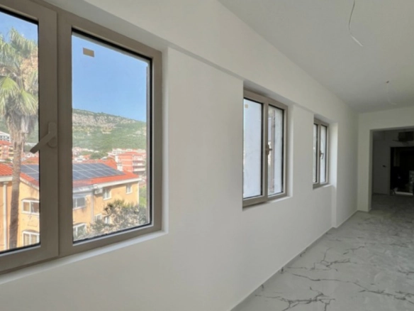 Trosoban stan 105 m² – Rozino, Budva — fotografija 7