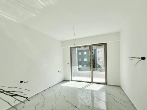Trosoban stan 105 m² – Rozino, Budva — fotografija 11