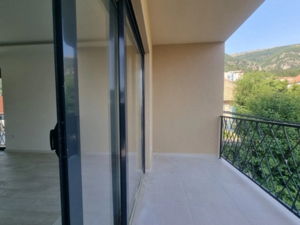 Trosoban stan 82 m² – Mažina, Tivat — fotografija 12