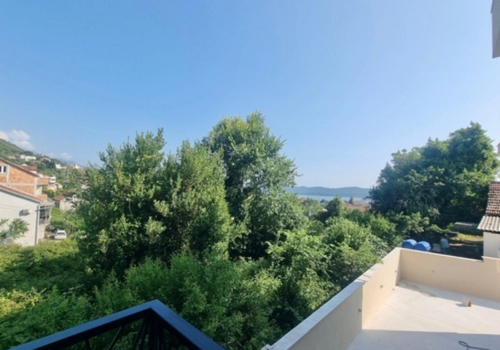 Trosoban-stan-u-novogradnji-Mazina-Tivat-12 Trosoban stan 82 m² – Mažina, Tivat — fotografija 13