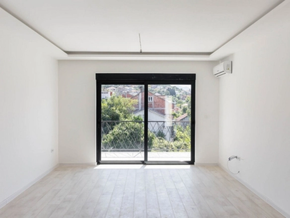 Trosoban stan 82 m² – Gorica, Tivat — fotografija 5