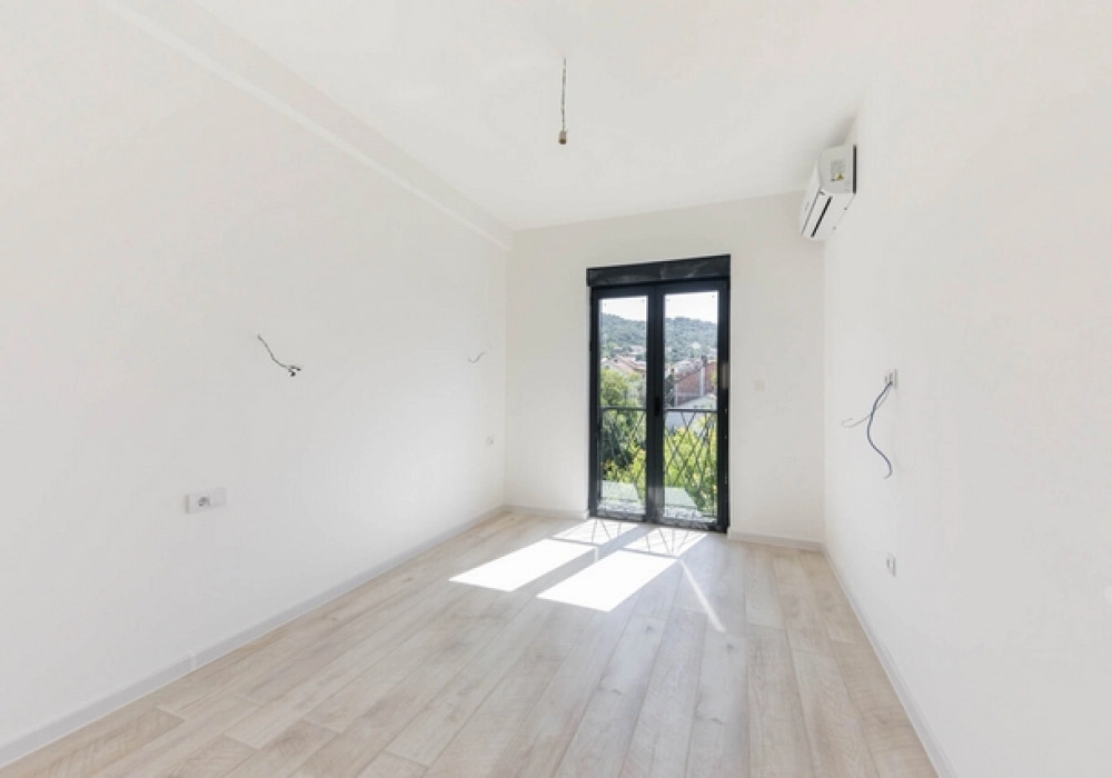 Trosoban-stan-u-novogradnji-Gorica-Tivat-12 Trosoban stan 82 m² – Gorica, Tivat — fotografija 13