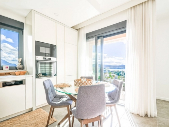 Dvosoban stan 62 m² – Gorica, Tivat — fotografija 2