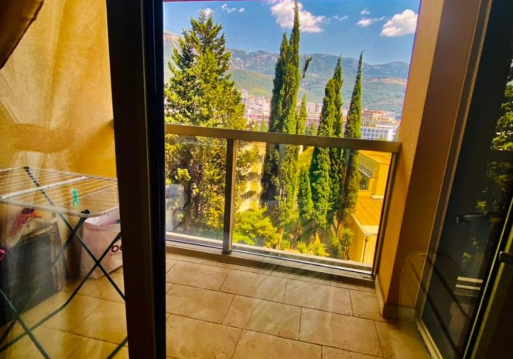 Dvosoban-stan-86-m²-u-Boretima-Budva-1 Dvosoban stan 86 m² – Boreti, Budva — fotografija 2