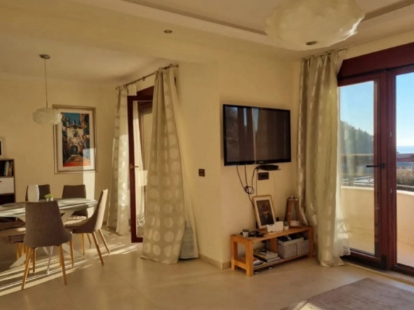 Dvosoban stan 194 m² – Petrovac, Budva — fotografija 14