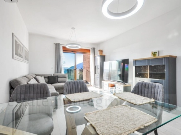 Dvosoban stan 69 m² – Gorica, Tivat — fotografija 2