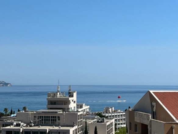 Dvosoban stan 98 m² – Bečići, Budva — fotografija 9