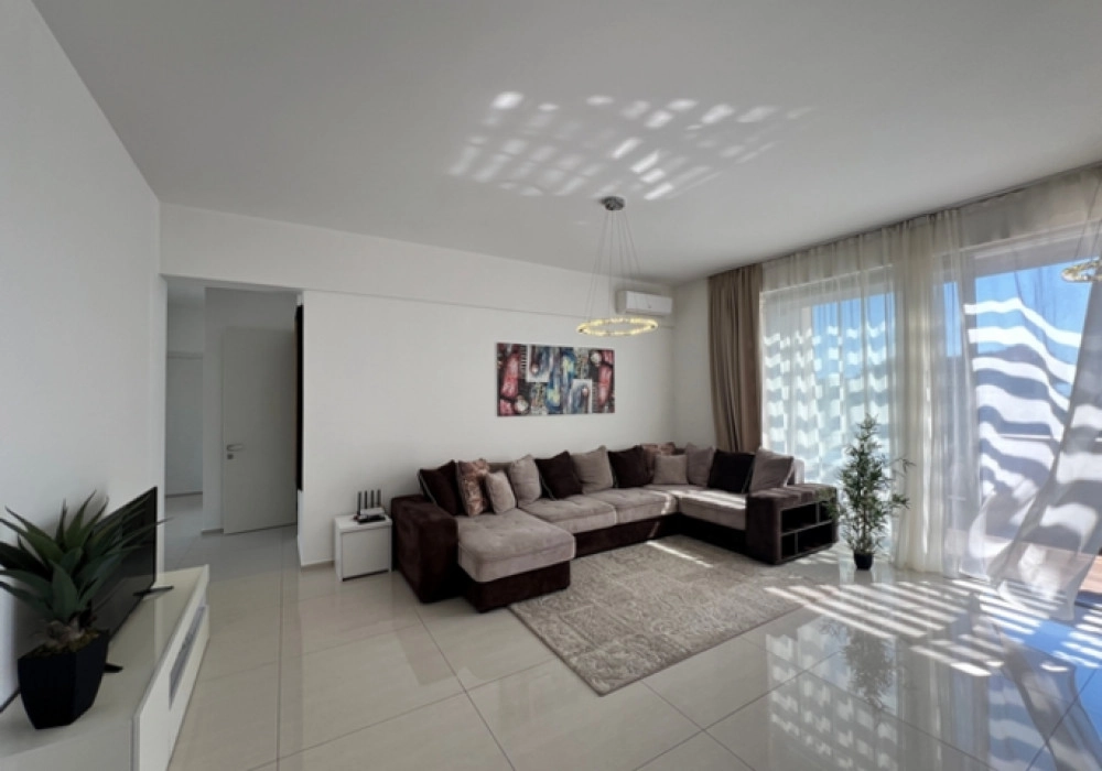 Dvosoban-stan-sa-terasama-u-Becicima-Budva-12 Dvosoban stan 98 m² – Bečići, Budva — fotografija 13