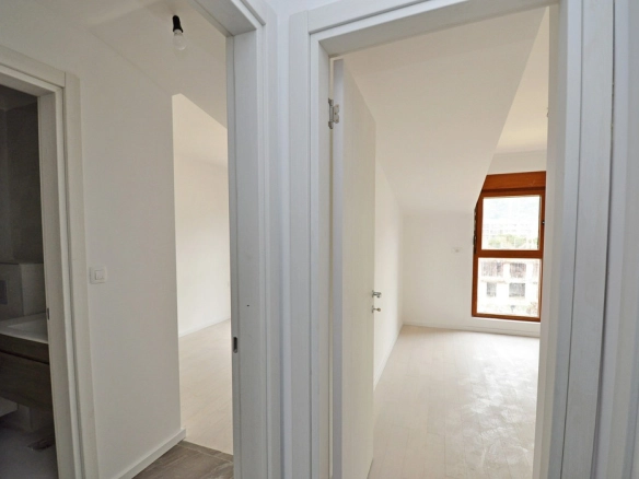 Dvosoban stan 72 m² – Tivat — fotografija 5
