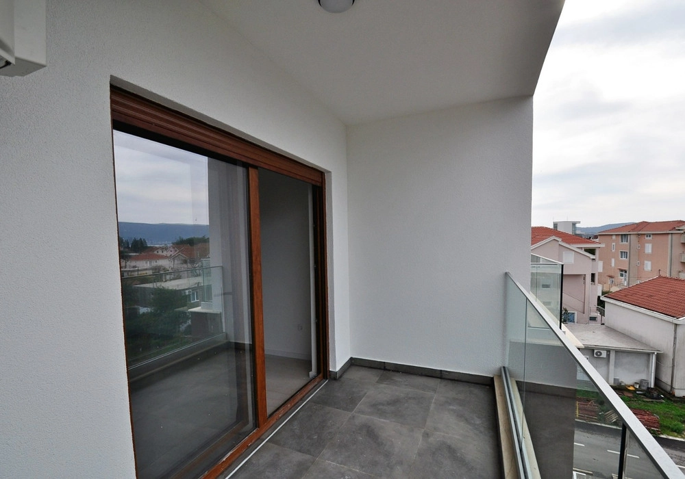 Dvosoban-stan-u-novogradnji-Tivat-11 Dvosoban stan 72 m² – Tivat — fotografija 12