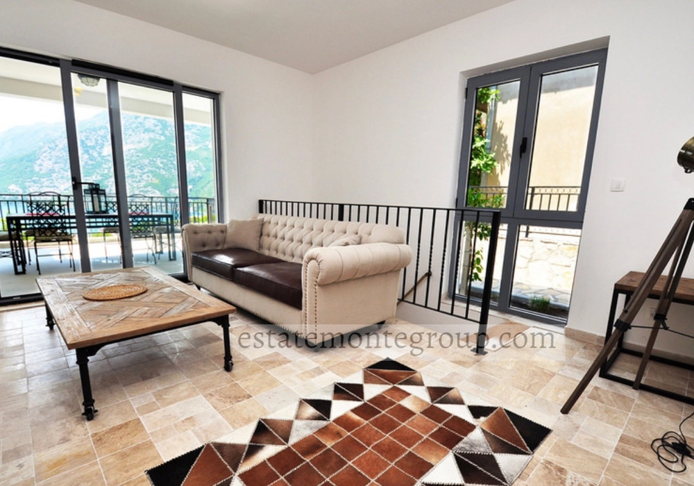 Dvosoban-stan-sa-bazenom-u-Risnu-Kotor-3 Dvosoban stan 500 m² – Risan, Kotor — fotografija 4