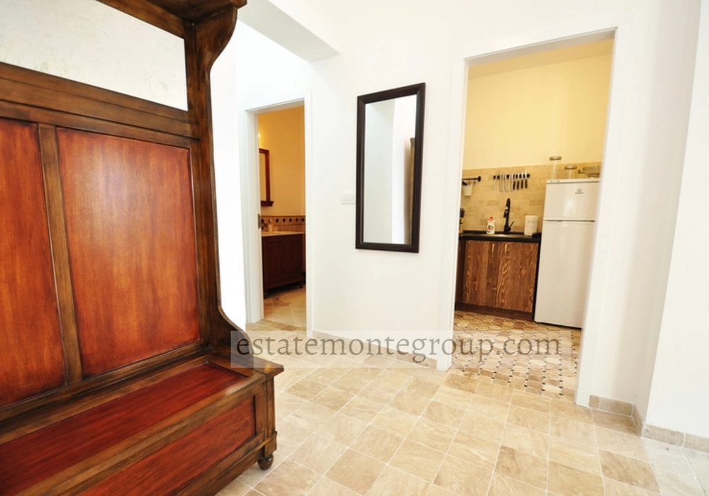 Dvosoban-stan-sa-bazenom-u-Risnu-Kotor-10 Dvosoban stan 500 m² – Risan, Kotor — fotografija 11