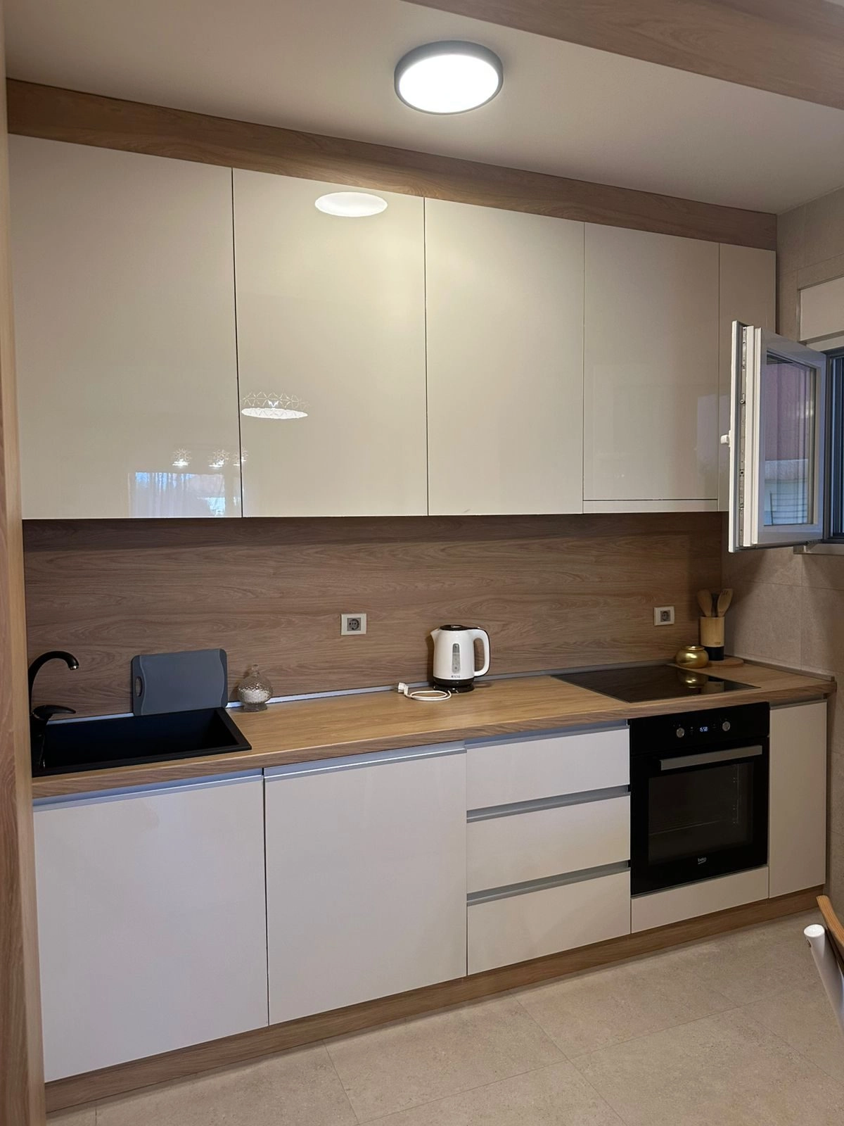 Jednosoban-stan-u-naselju-Gorica-C-Podgorica-4 Izdavanje: Jednosoban stan 42 m² – Gorica C, Podgorica — fotografija 5