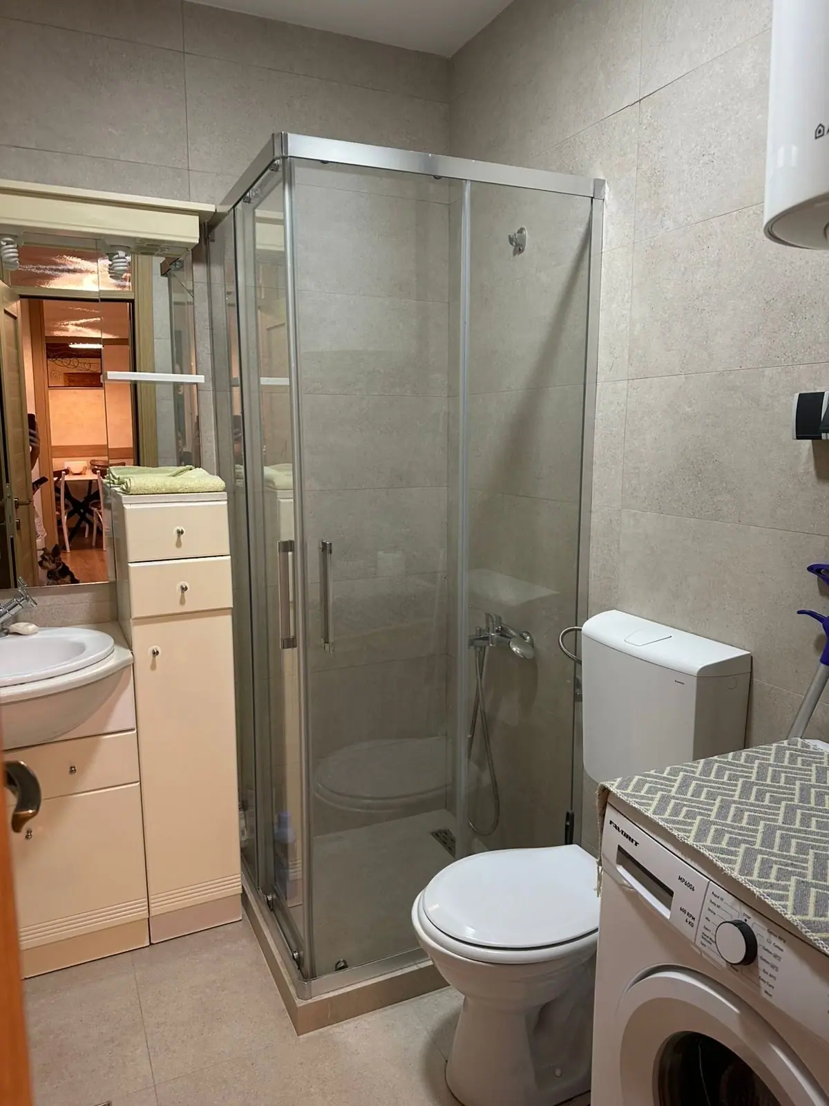Jednosoban-stan-u-naselju-Gorica-C-Podgorica-10 Izdavanje: Jednosoban stan 42 m² – Gorica C, Podgorica — fotografija 11