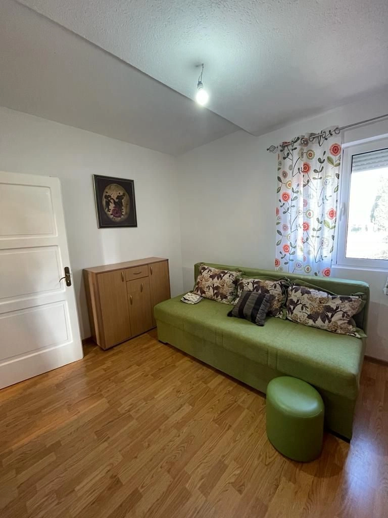 Dvosoban-stan-za-izdavanje-u-Koniku-Podgorica-3 Izdavanje: Dvosoban stan 65 m² – Konik, Podgorica — fotografija 4