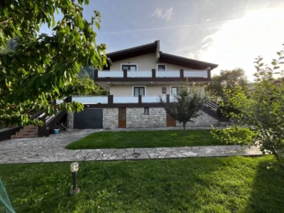 Kuća 200 m² – Virpazar, Bar — fotografija 3