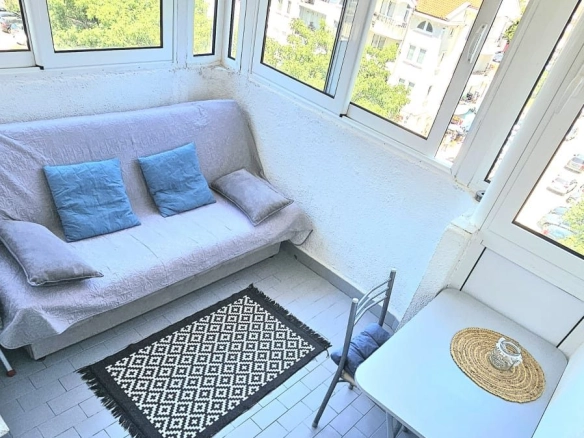Dvosoban stan 48 m² – Rena, Bar — fotografija 3