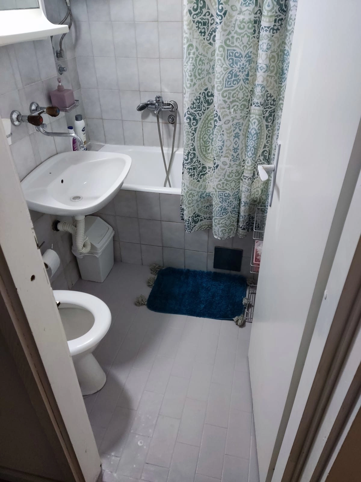 Renoviran-dvosoban-stan-u-naselju-Rena-Bar-7 Dvosoban stan 48 m² – Rena, Bar — fotografija 8