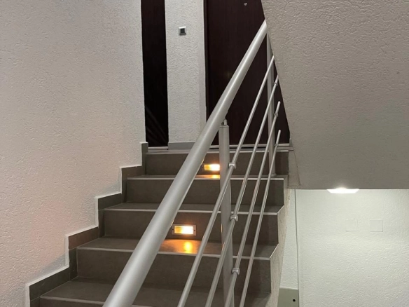 Garsonjera 36 m² – Pržno, Budva — fotografija 12